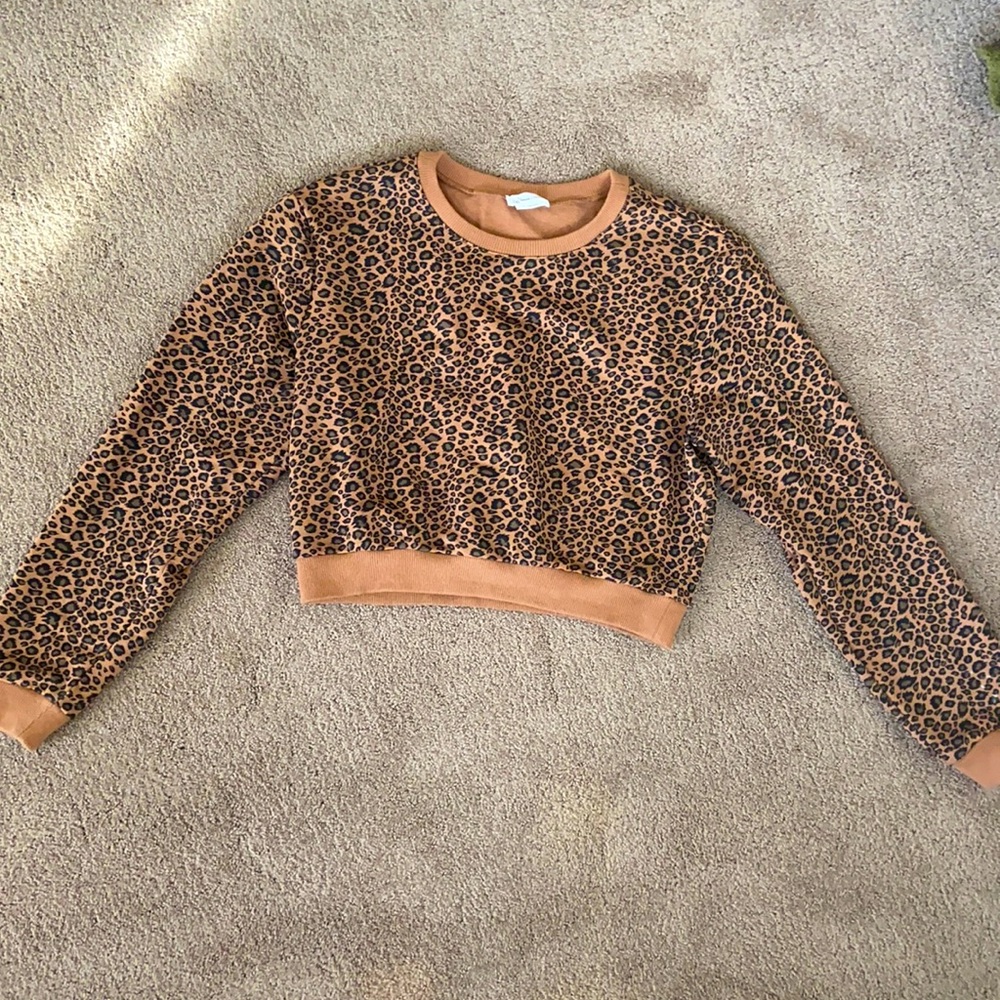 Cheetah lounge set (top + pants)